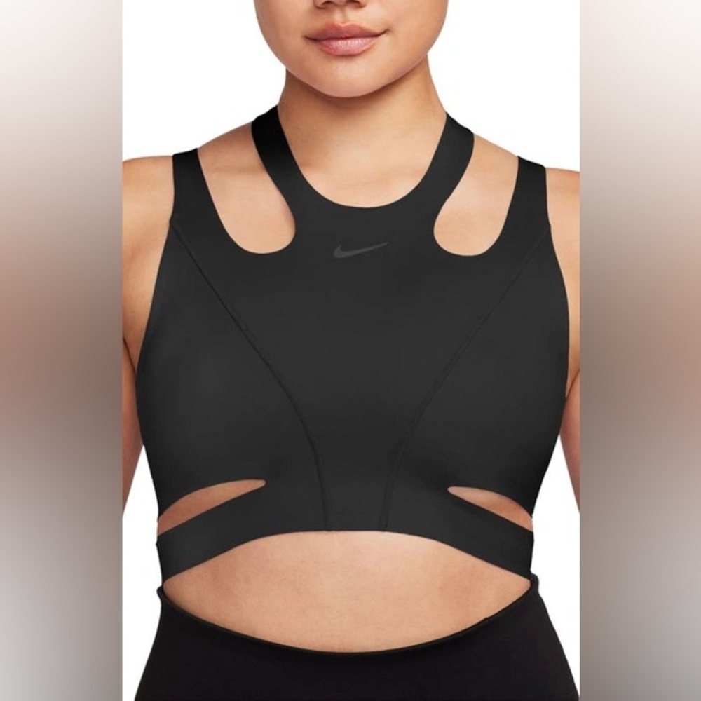 Nike: FutureMove Women's Cutout Strappy Sports Bra